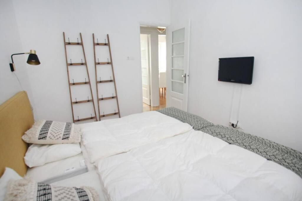 Casa A 50M Da Praia, Zona Central Da ナザレ エクステリア 写真